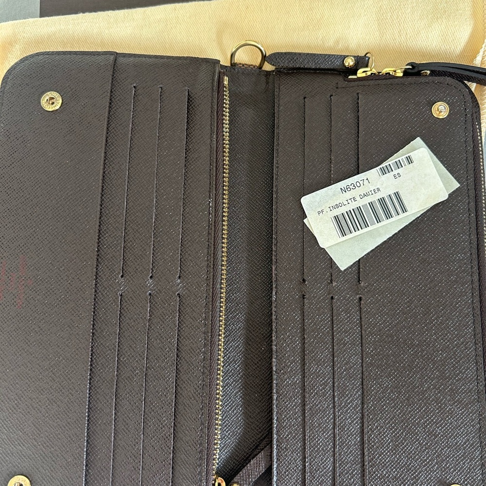 Louis Vuitton Insolite Damier Wallet - Picture 5 of 14